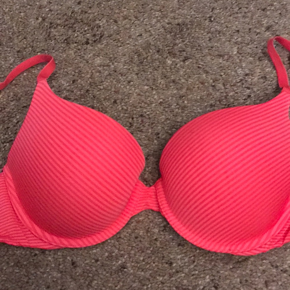 Victoria Secret bra